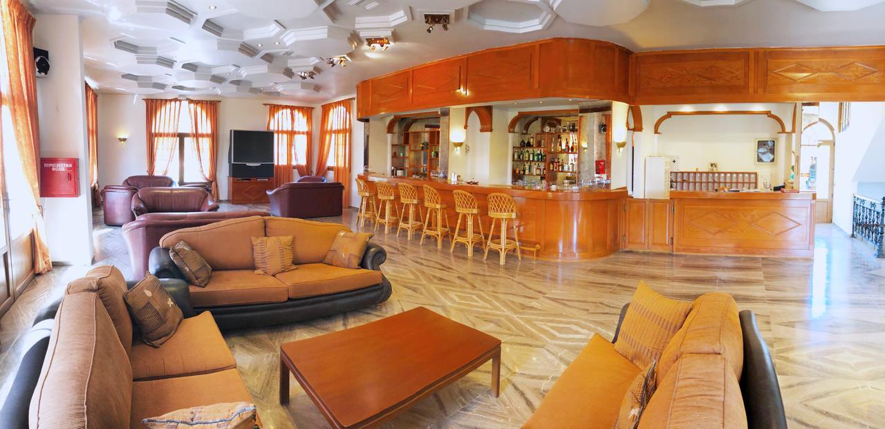 Regina Hotel Vasilátika 외부 사진