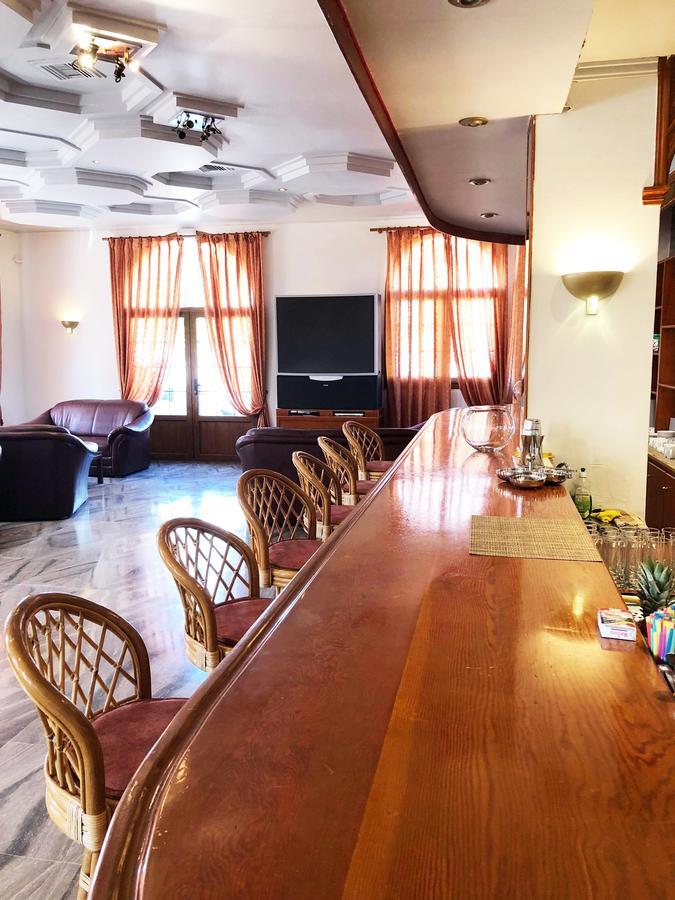Regina Hotel Vasilátika 외부 사진